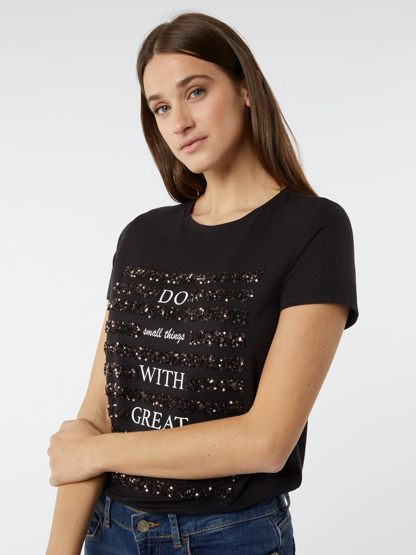 T-shirt lettering con paillettes image number 2