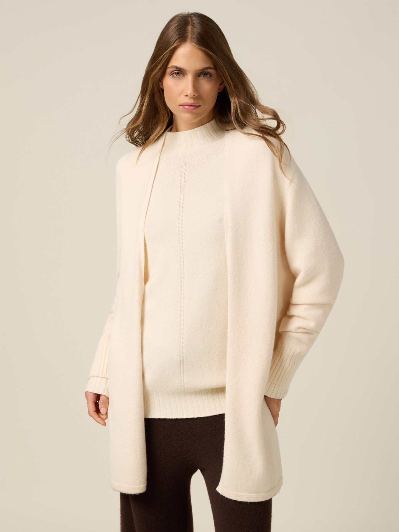 Long cardigan without closure image number 0