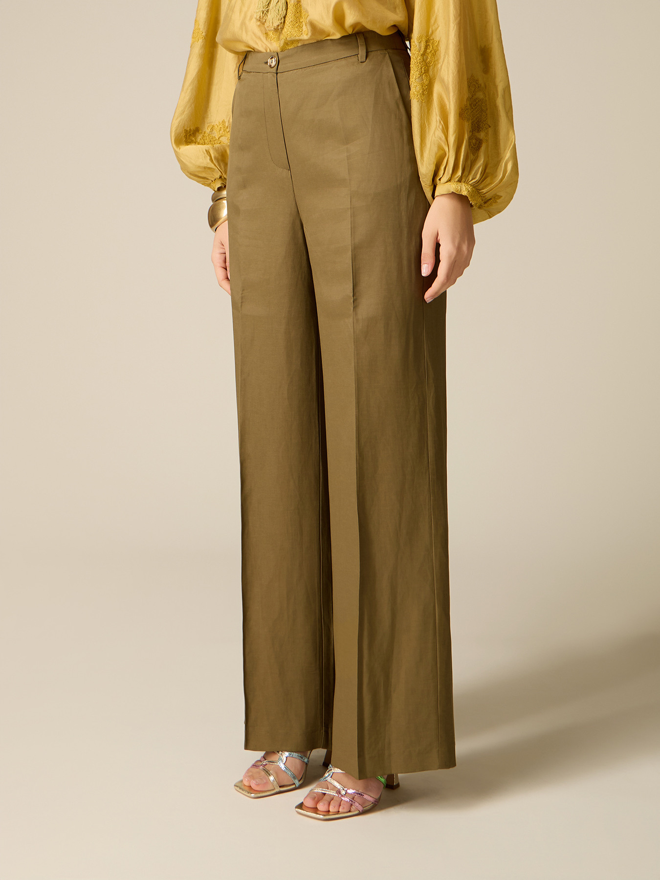 Pantalones palazzo en tejido mezcla de lino image number 3