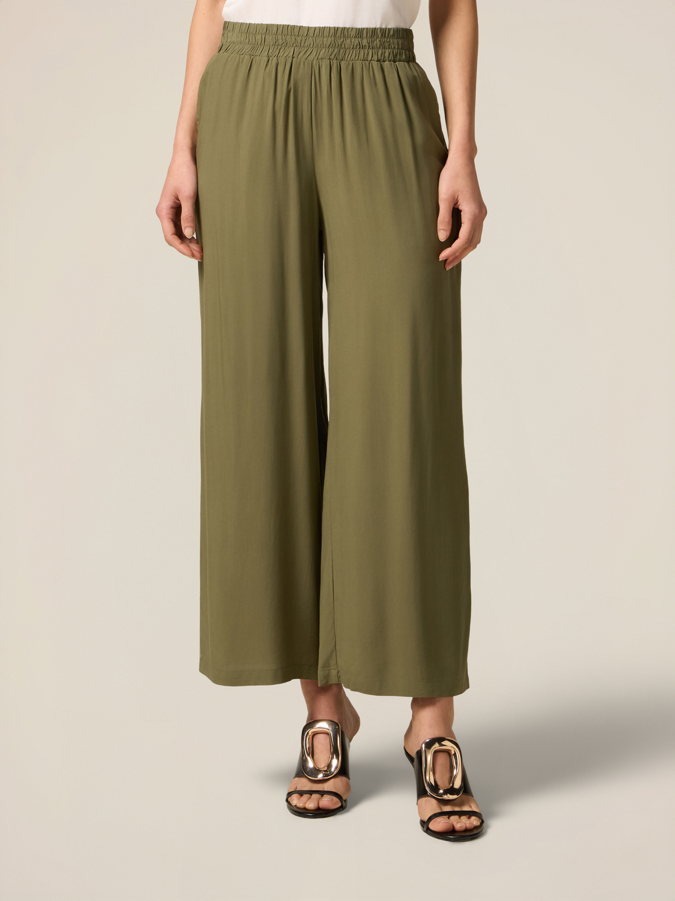Pantalones palazzo de viscosa image number 3
