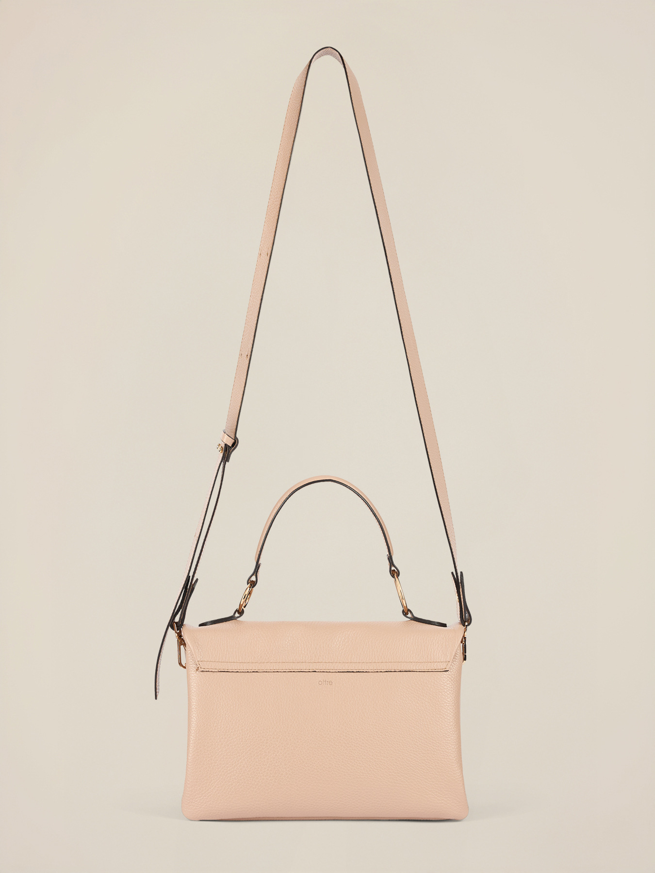 Borsa a tracolla in vera pelle image number 2