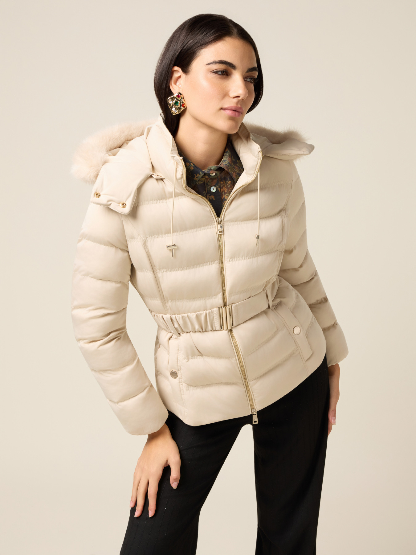 Down jacket with hood and waist belt image number 0