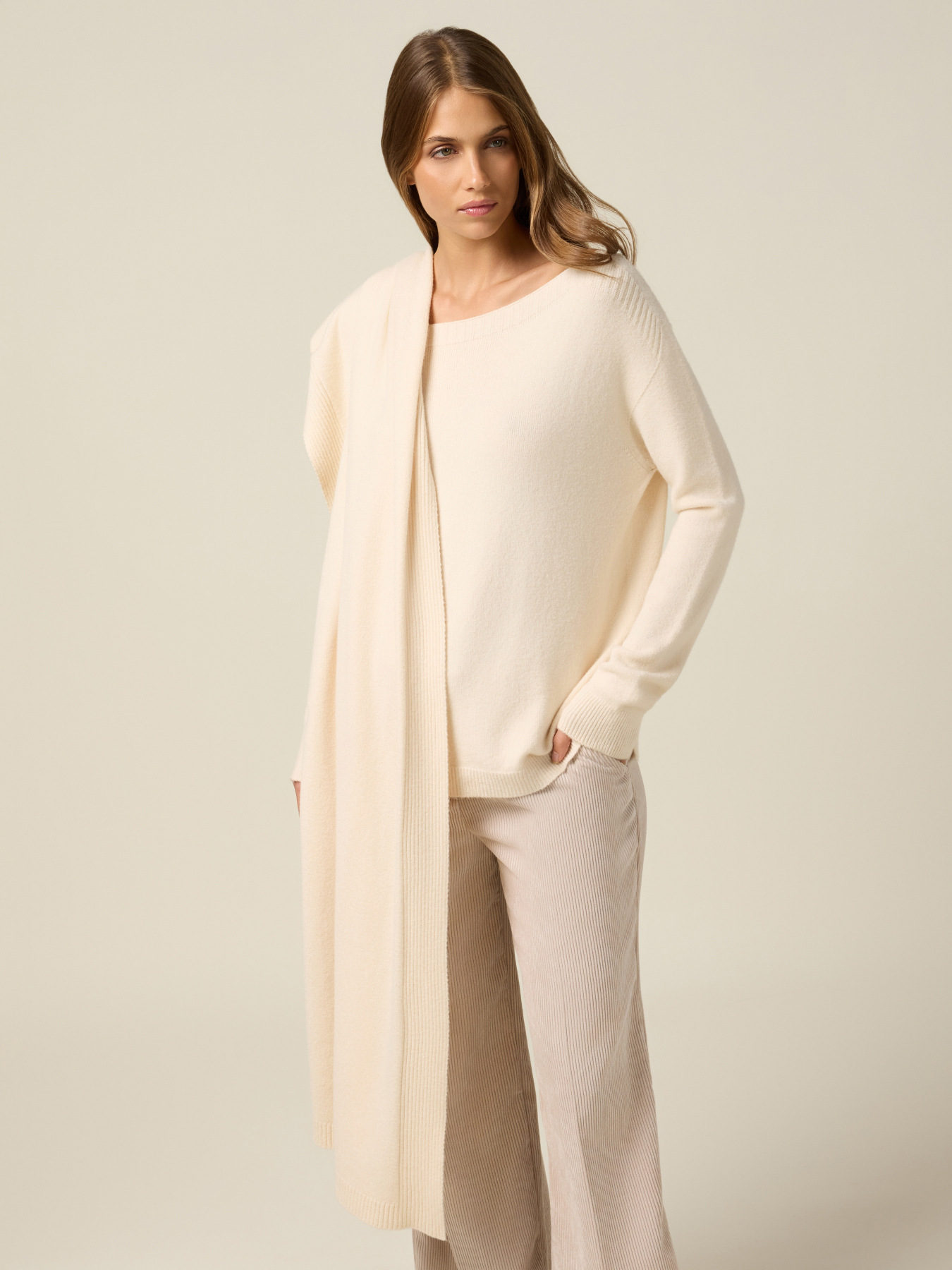 Maxi scarf in viscose blend knit image number 0