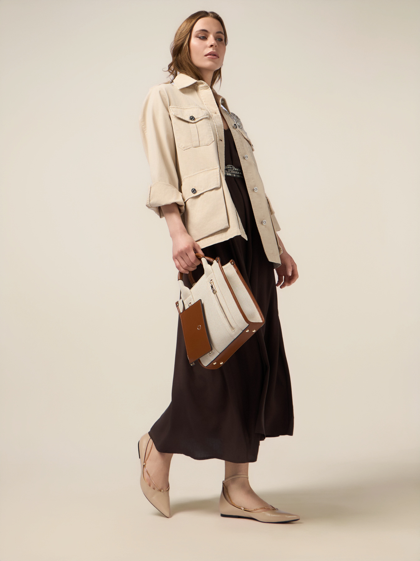 Giacca in cotone con ricamo gioiello image number 3