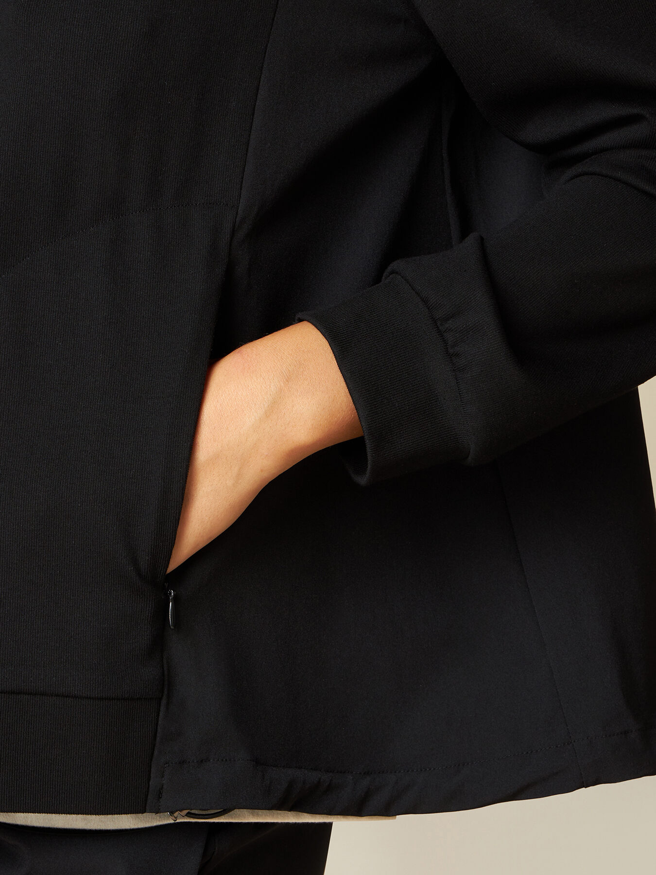 Felpa over con retro in nylon image number 2