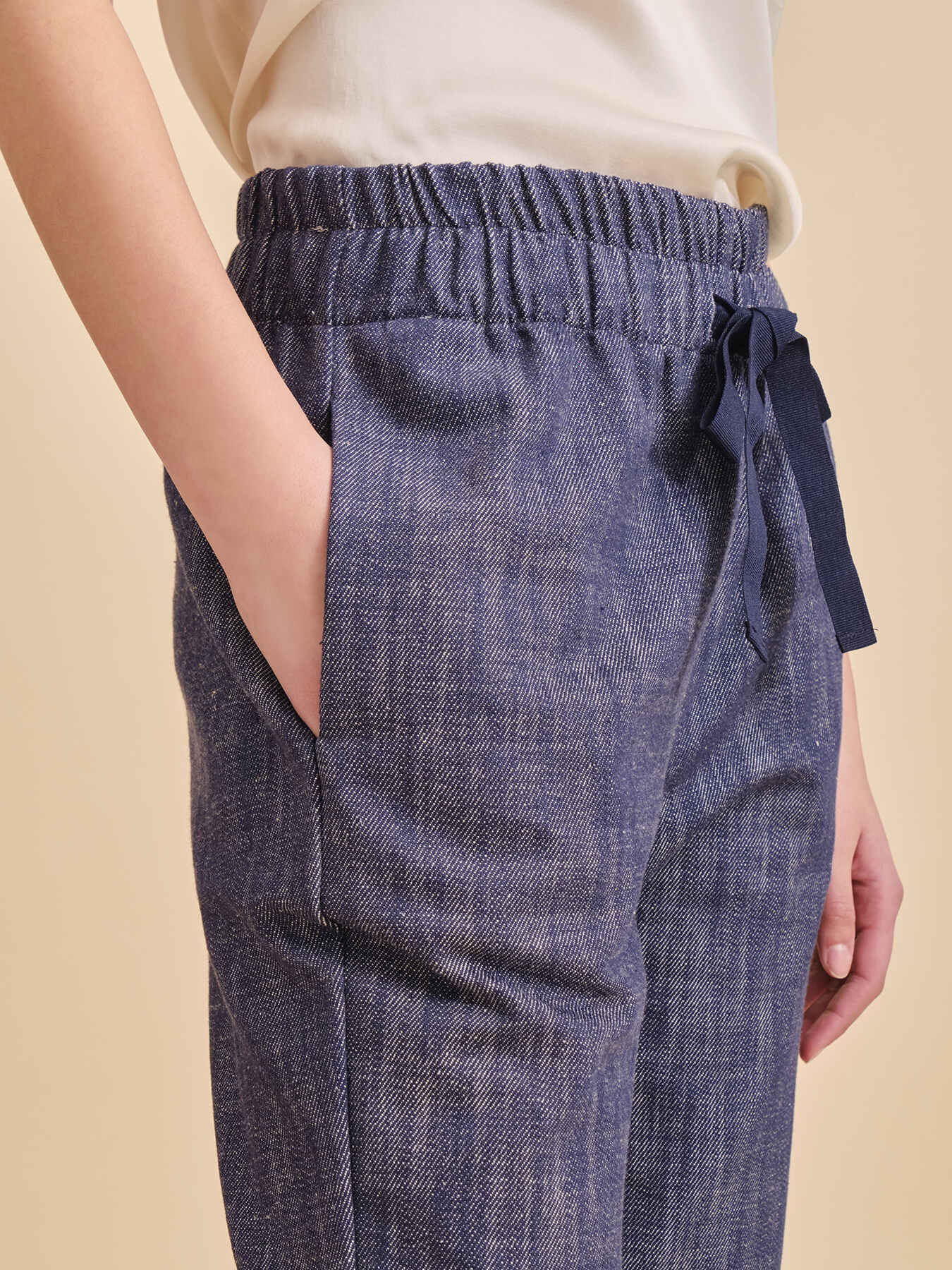 Joggers in Denim-Optik image number 2