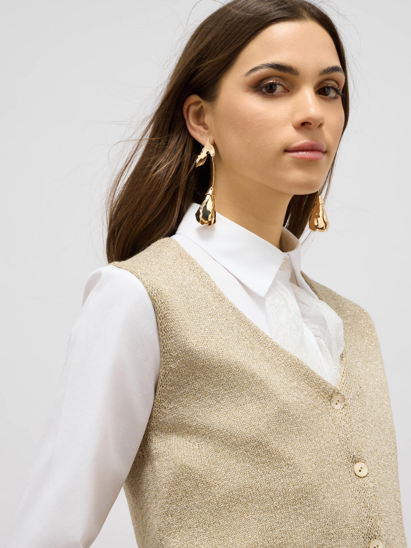 Cardigan en maille fine sans manches image number 2