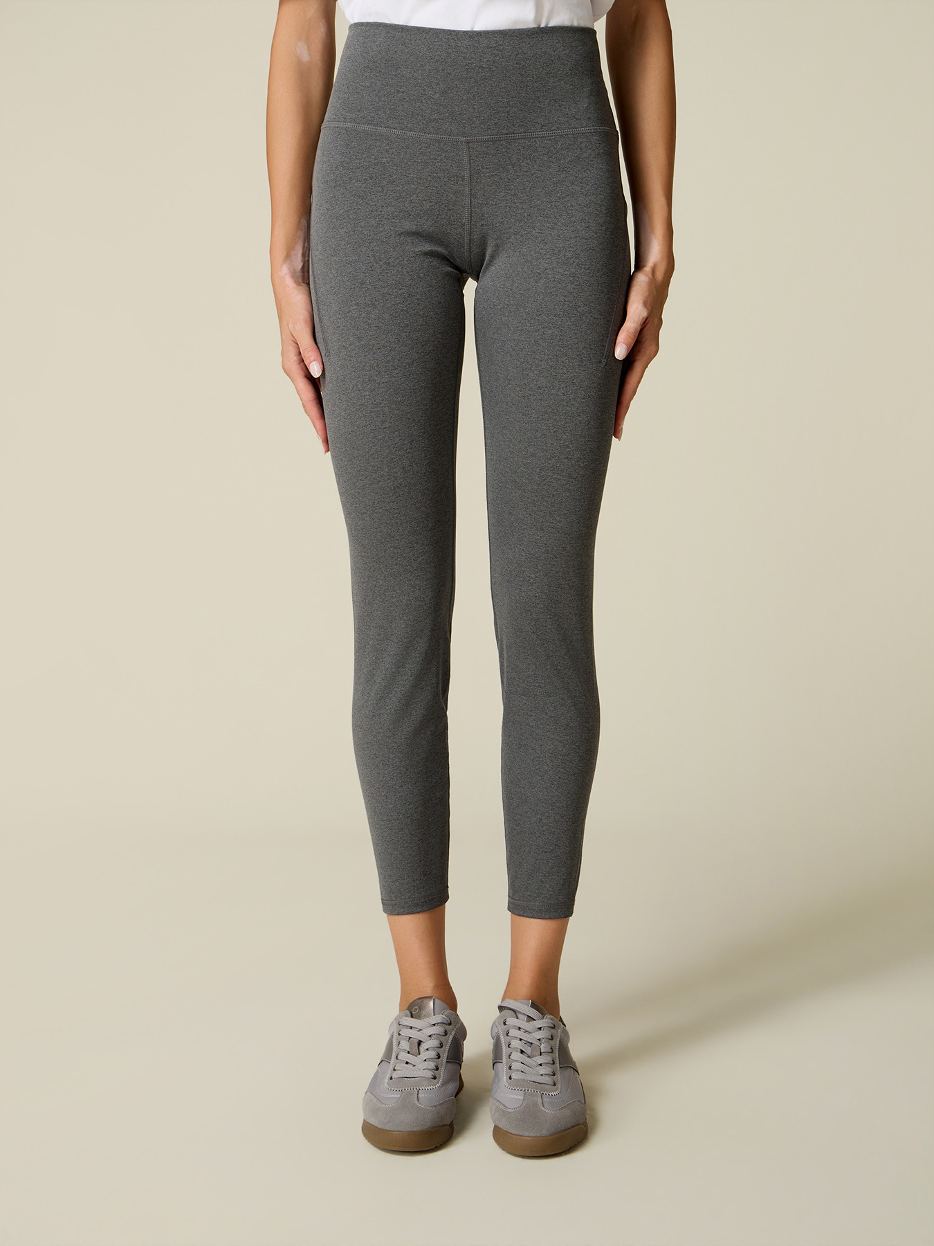 Leggings sportivi in tessuto tecnico image number 3