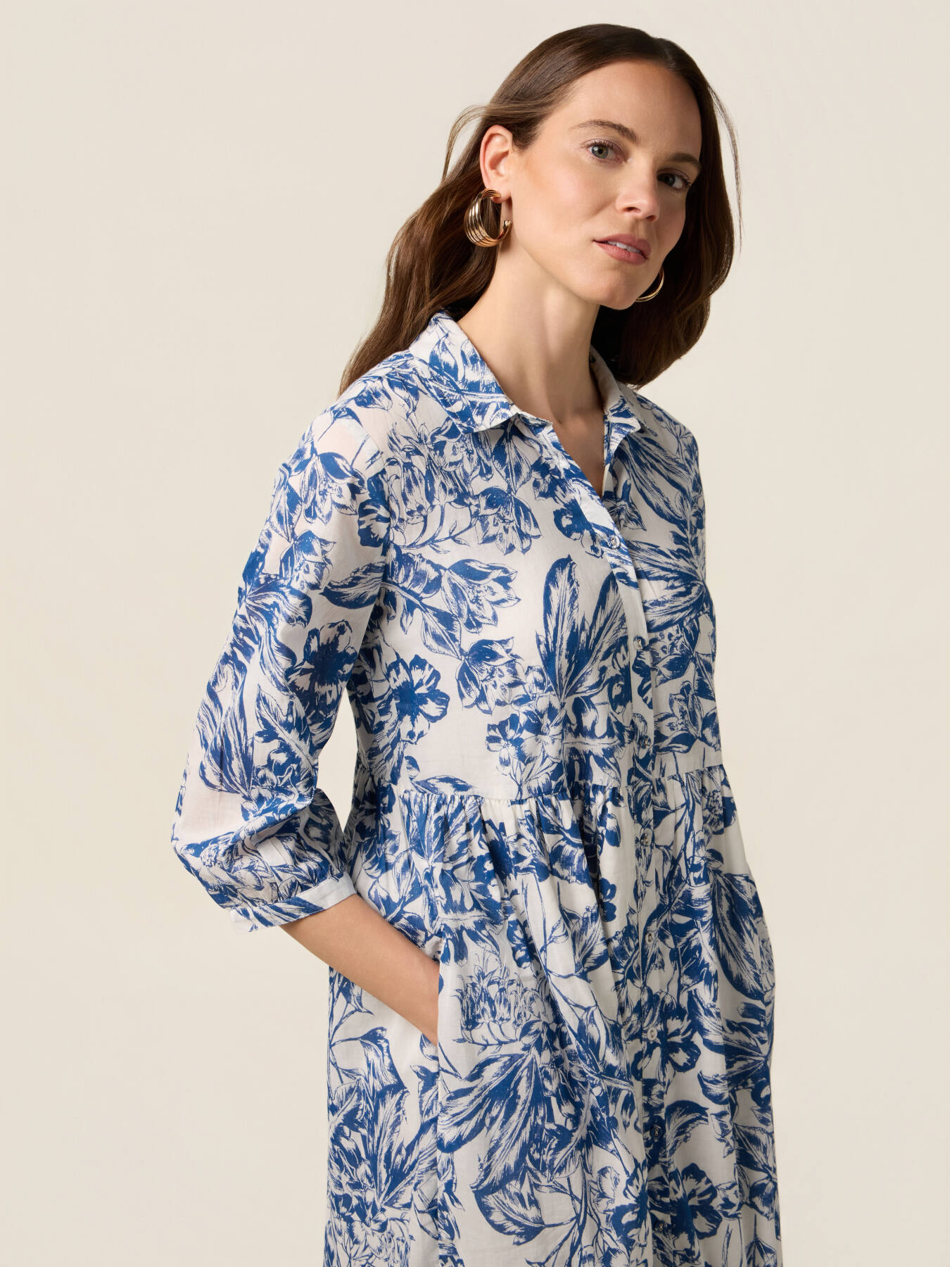 Long patterned cotton shirtdress image number 3