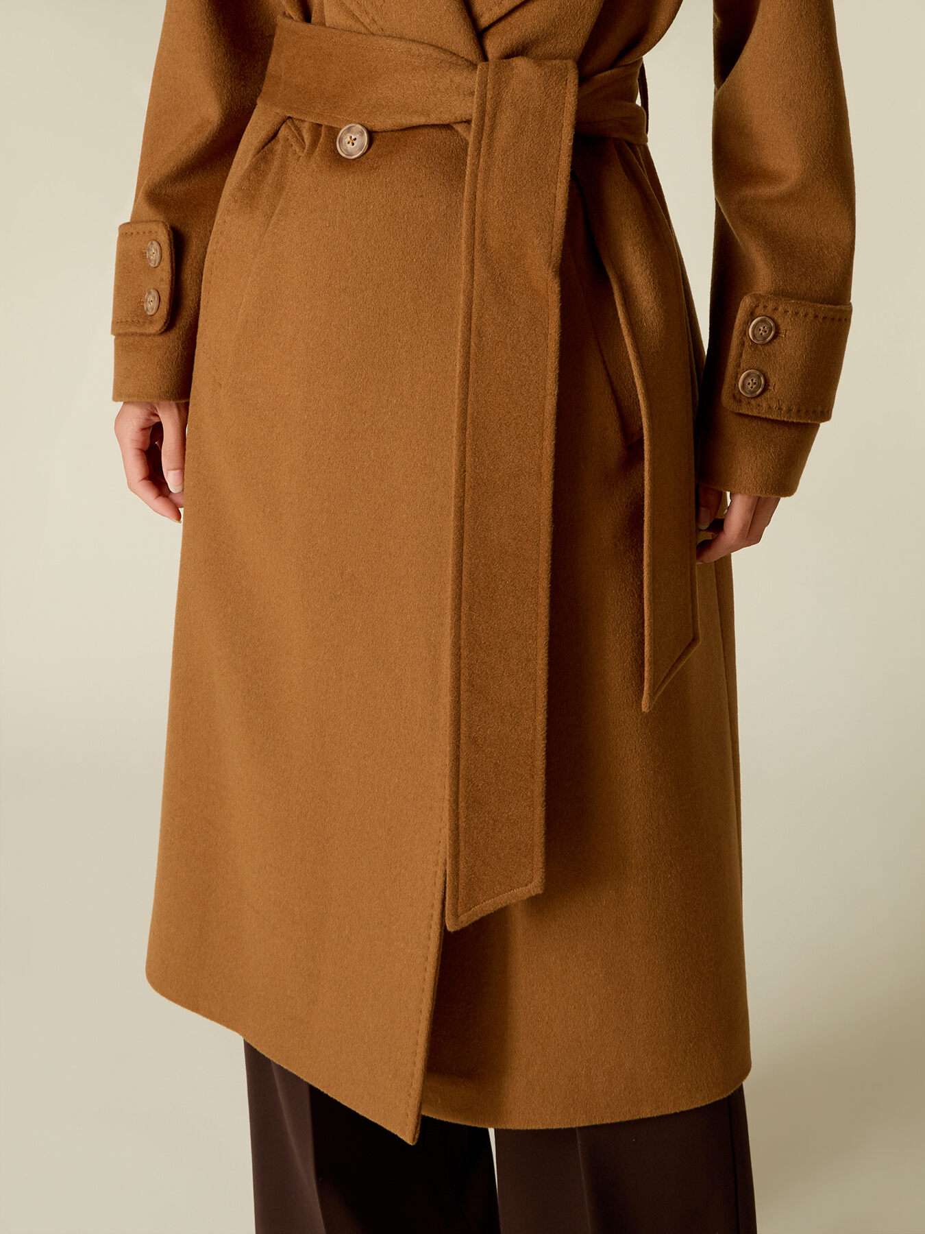 Wool blend double-breasted coat image number 2