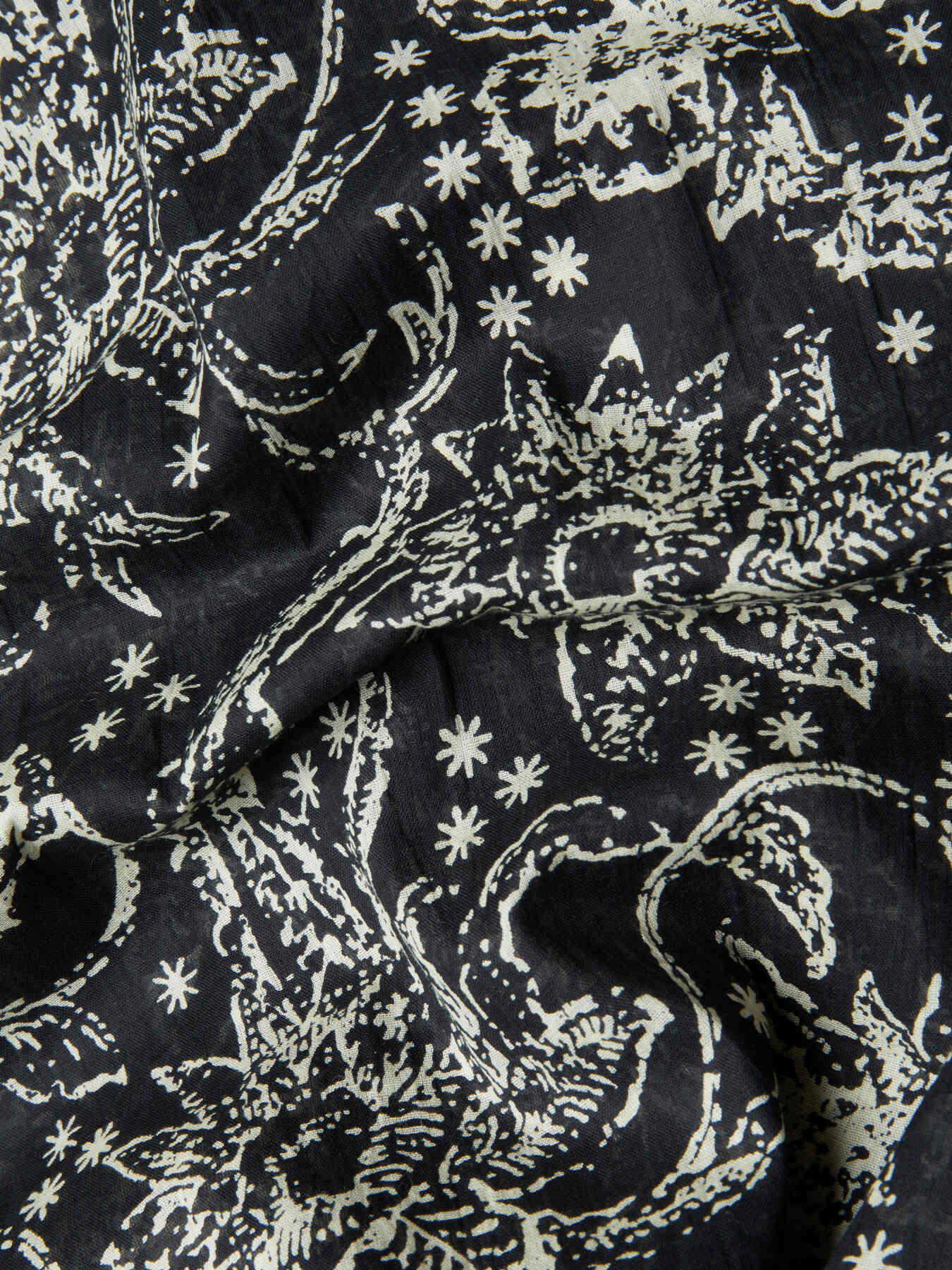 Floral scarf image number 2