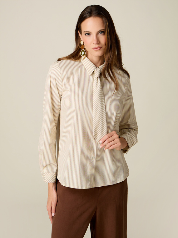 Camicia in cotone a righe con cravatta