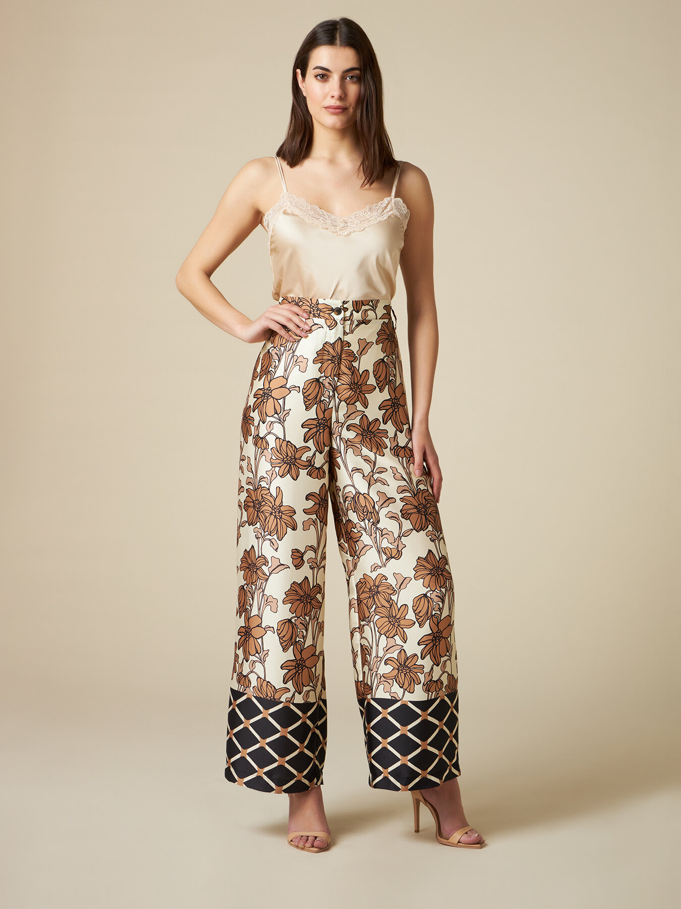 Pantaloni palazzo in raso fantasia image number 3