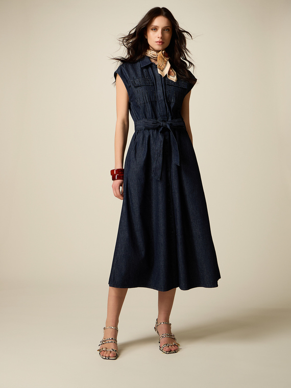 Robe chemise en denim avec broderies