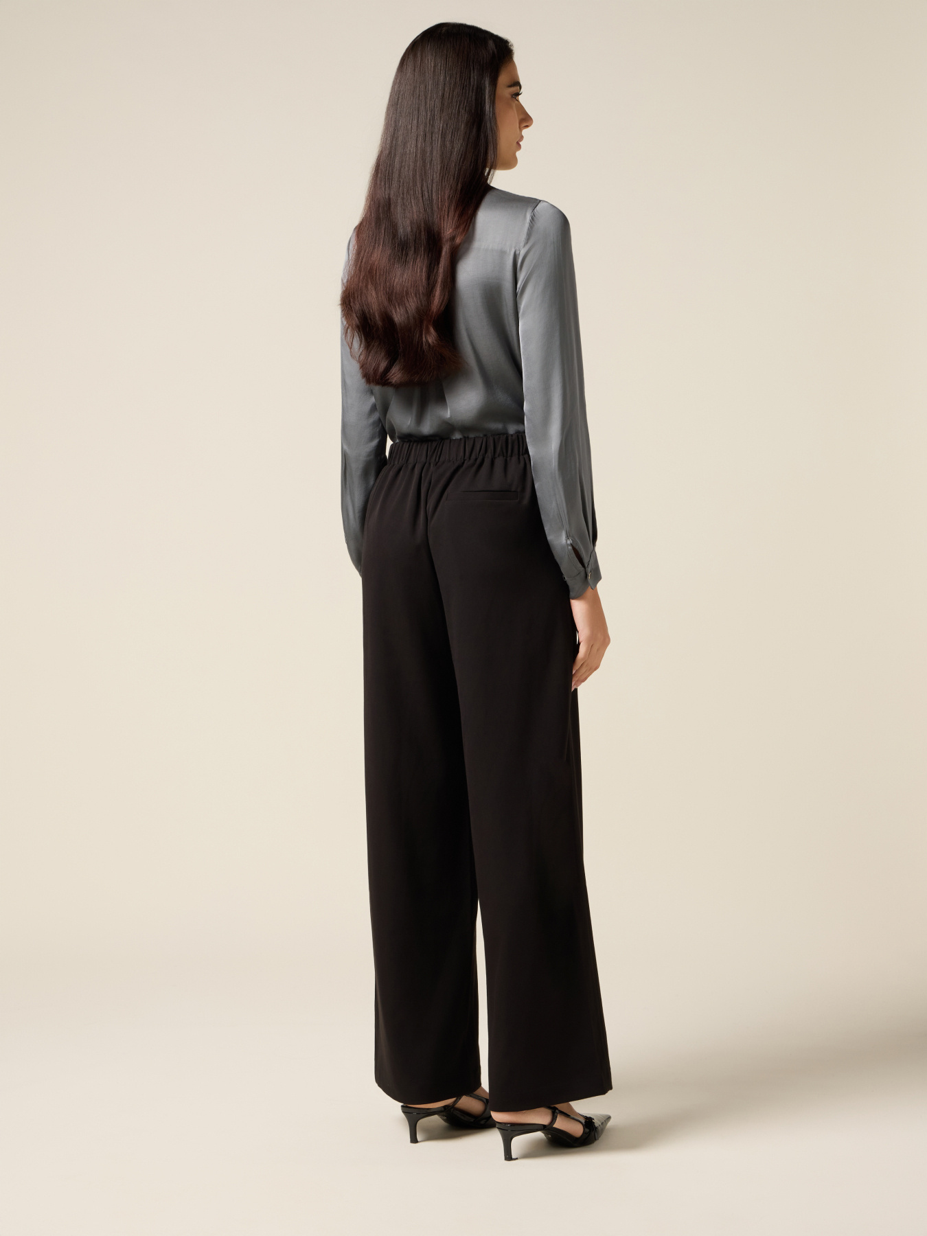 Wide-leg jogger pants image number 1