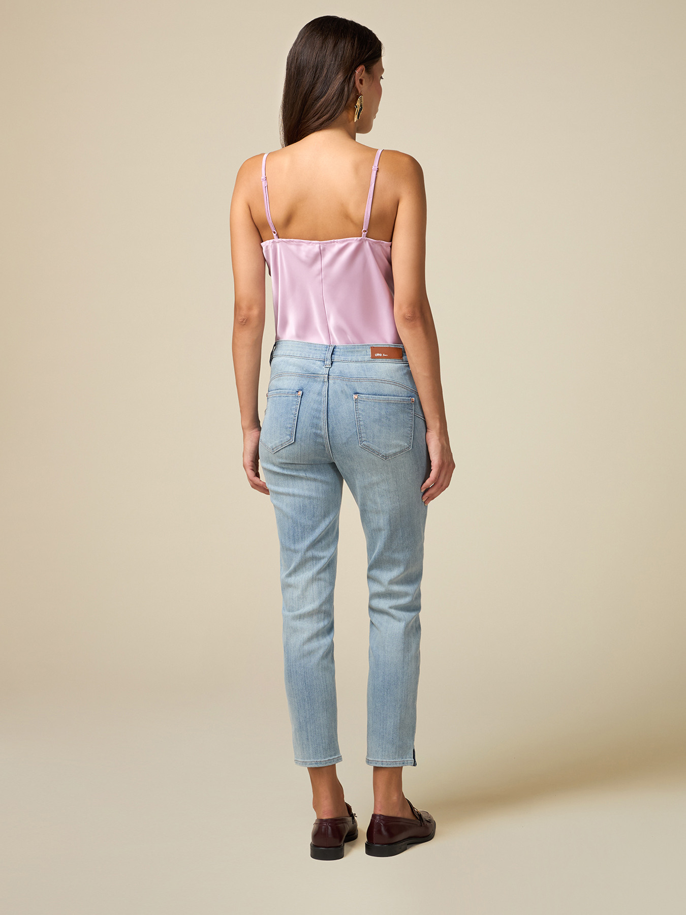 Stone bleached skinny jeans image number 1