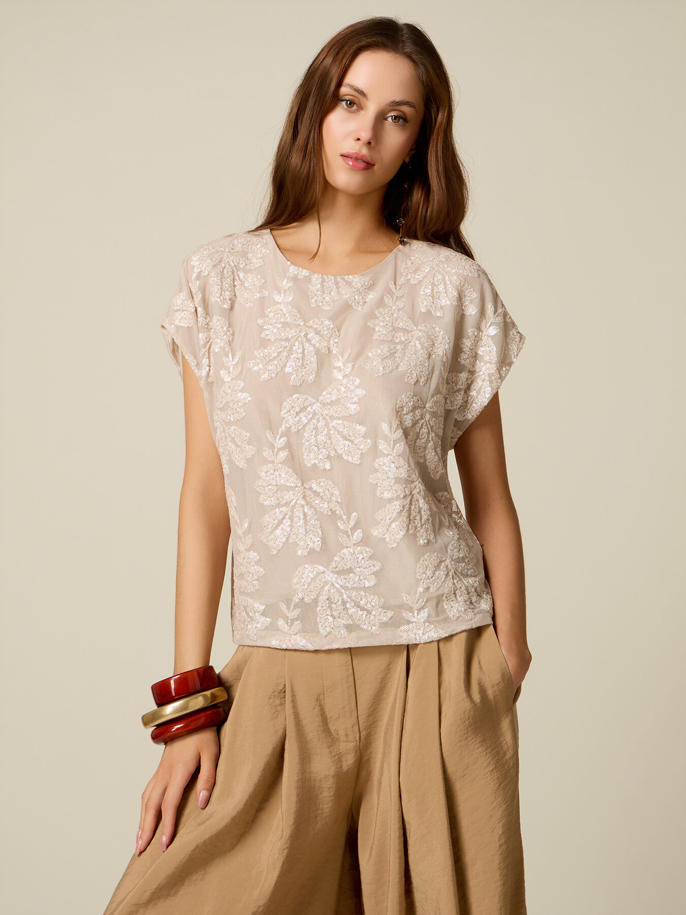 Embroidered blouse with lace image number 0