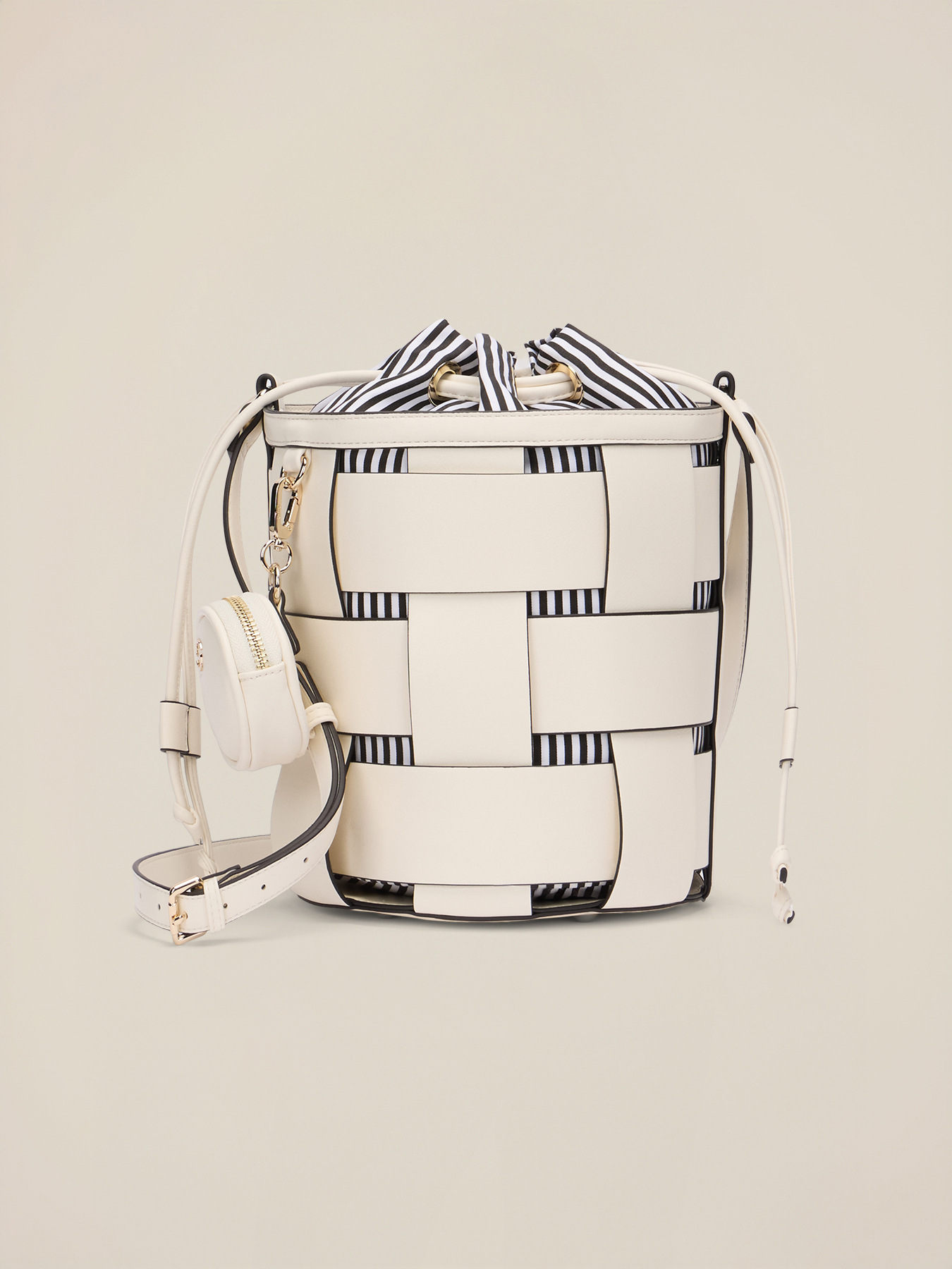 Borsa a secchiello con intreccio image number 1