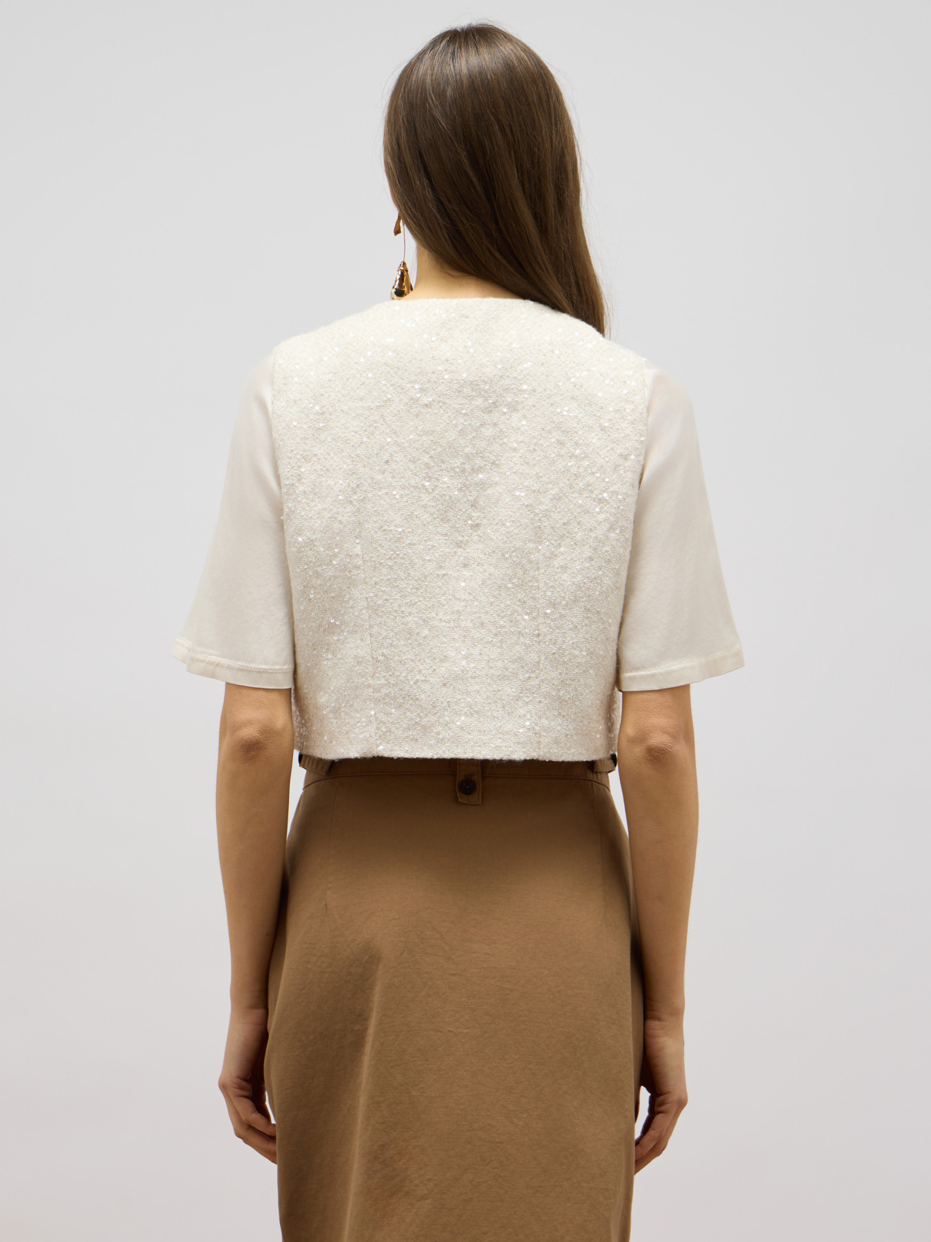 Sequined fabric vest image number 1