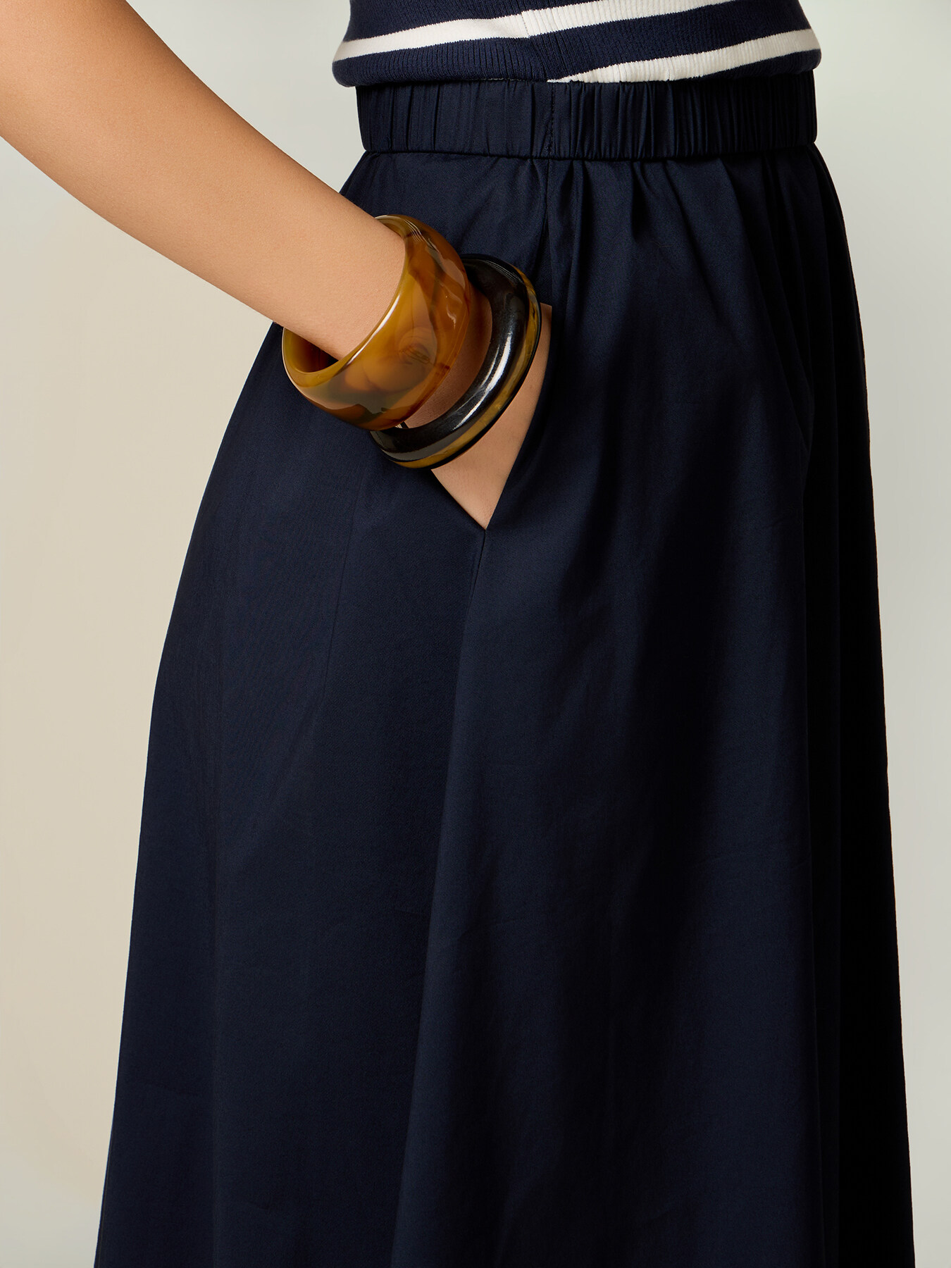 Two-tone dress with striped top image number 2