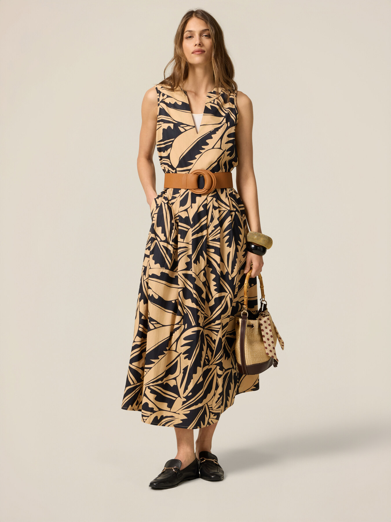 Vestito in popeline fantasia image number 3