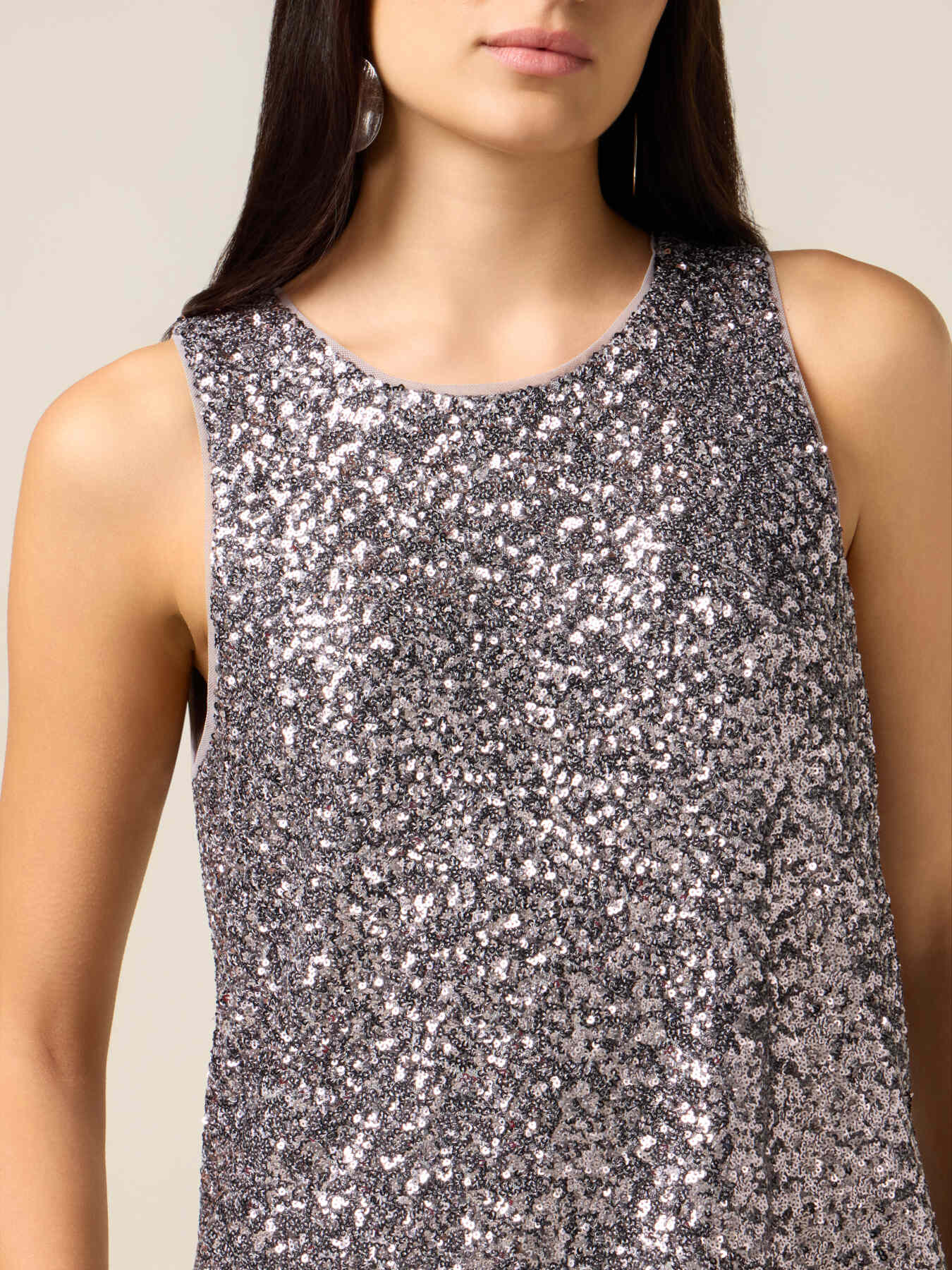 Top cu paiete image number 2