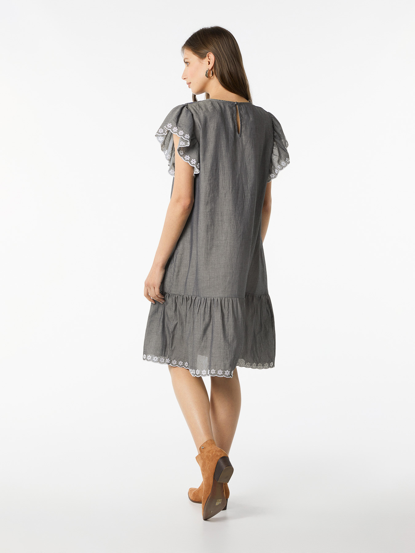 Vestito in chambray con ricami image number 1