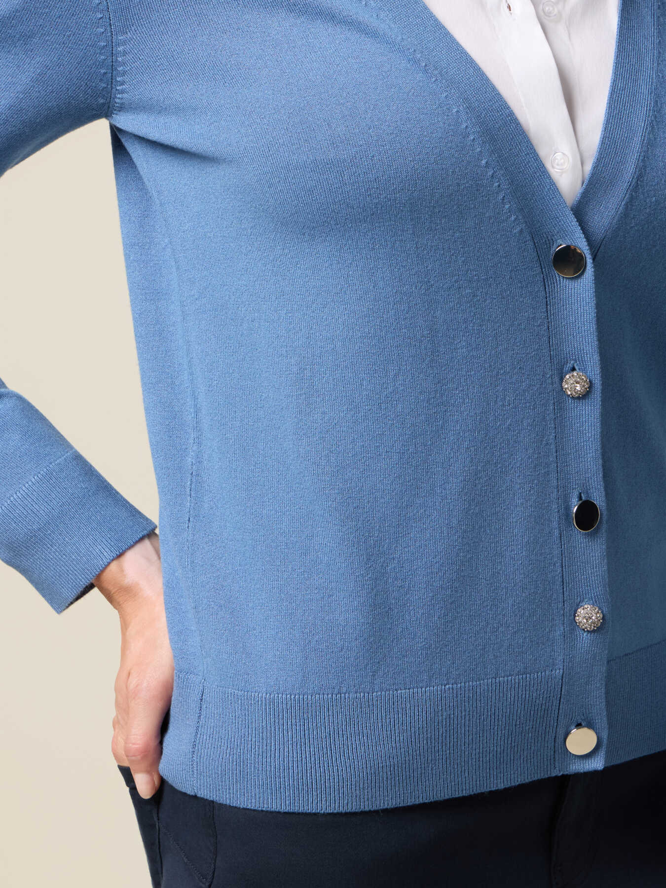 V-neck cardigan in viscose blend image number 2