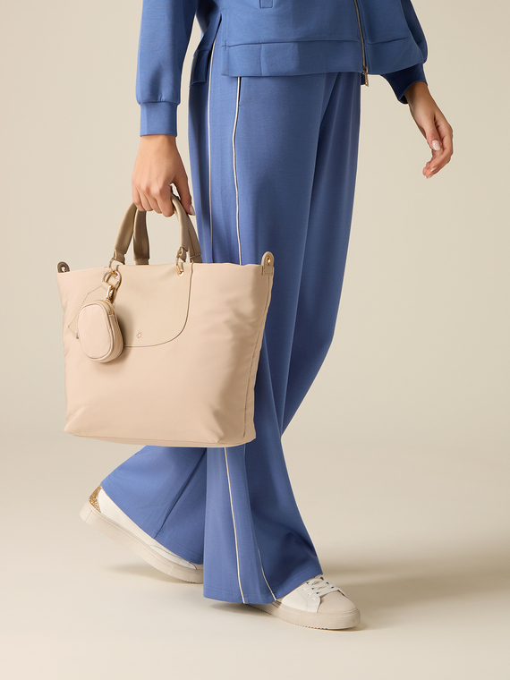 Shopper aus Nylon mit Fronttasche