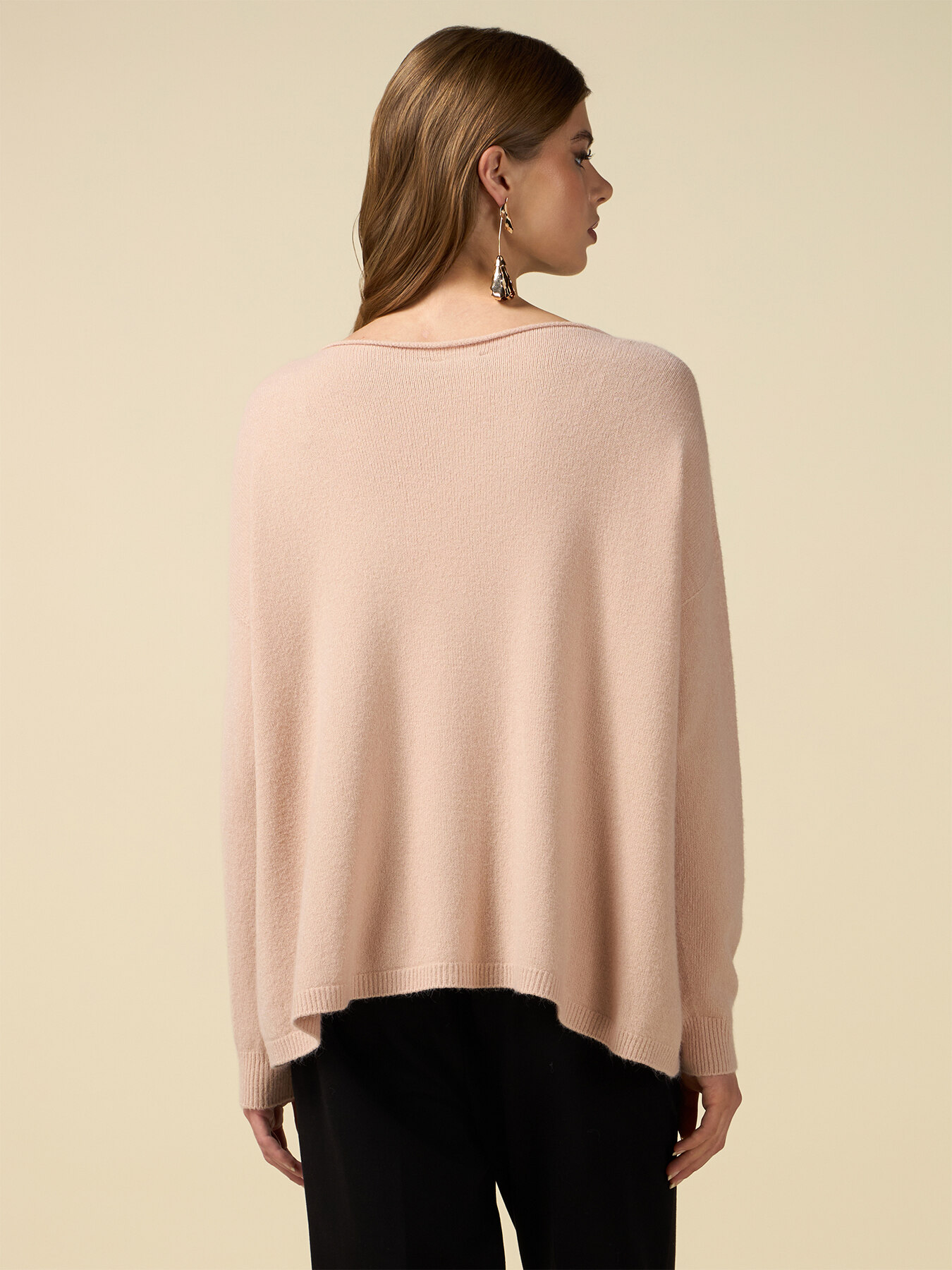 Pull boxy oversize image number 1