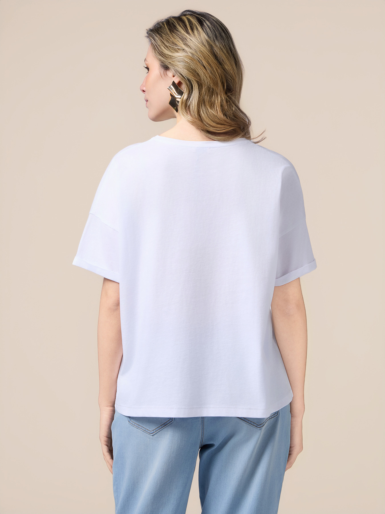 T-Shirt mit Denim-Tasche und Pailletten image number 1