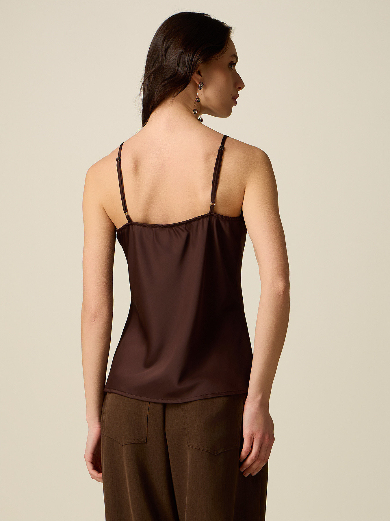 Top aus Satin mit kontrastierender Spitze image number 1