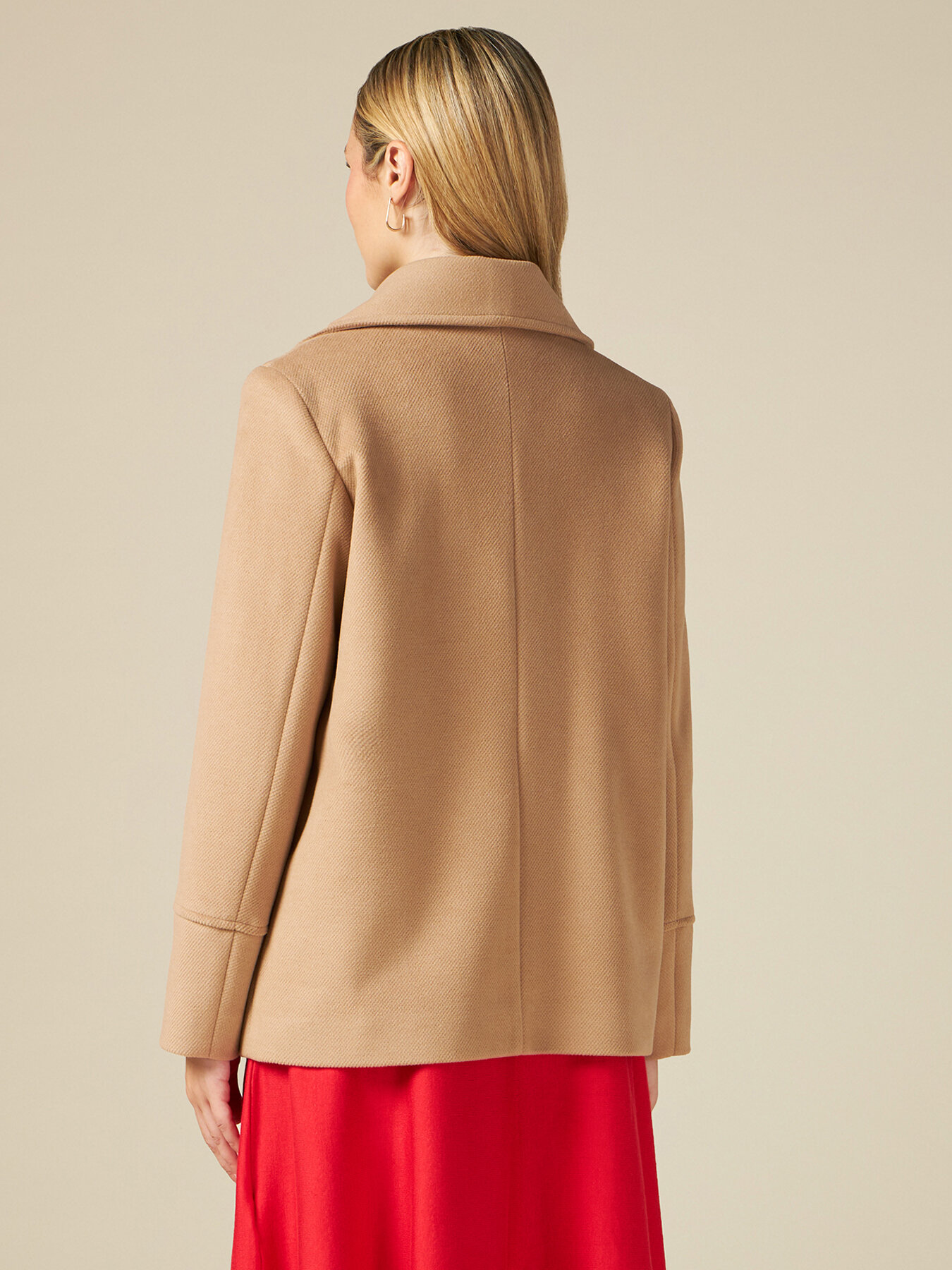 Cappotto corto doppiopetto image number 1