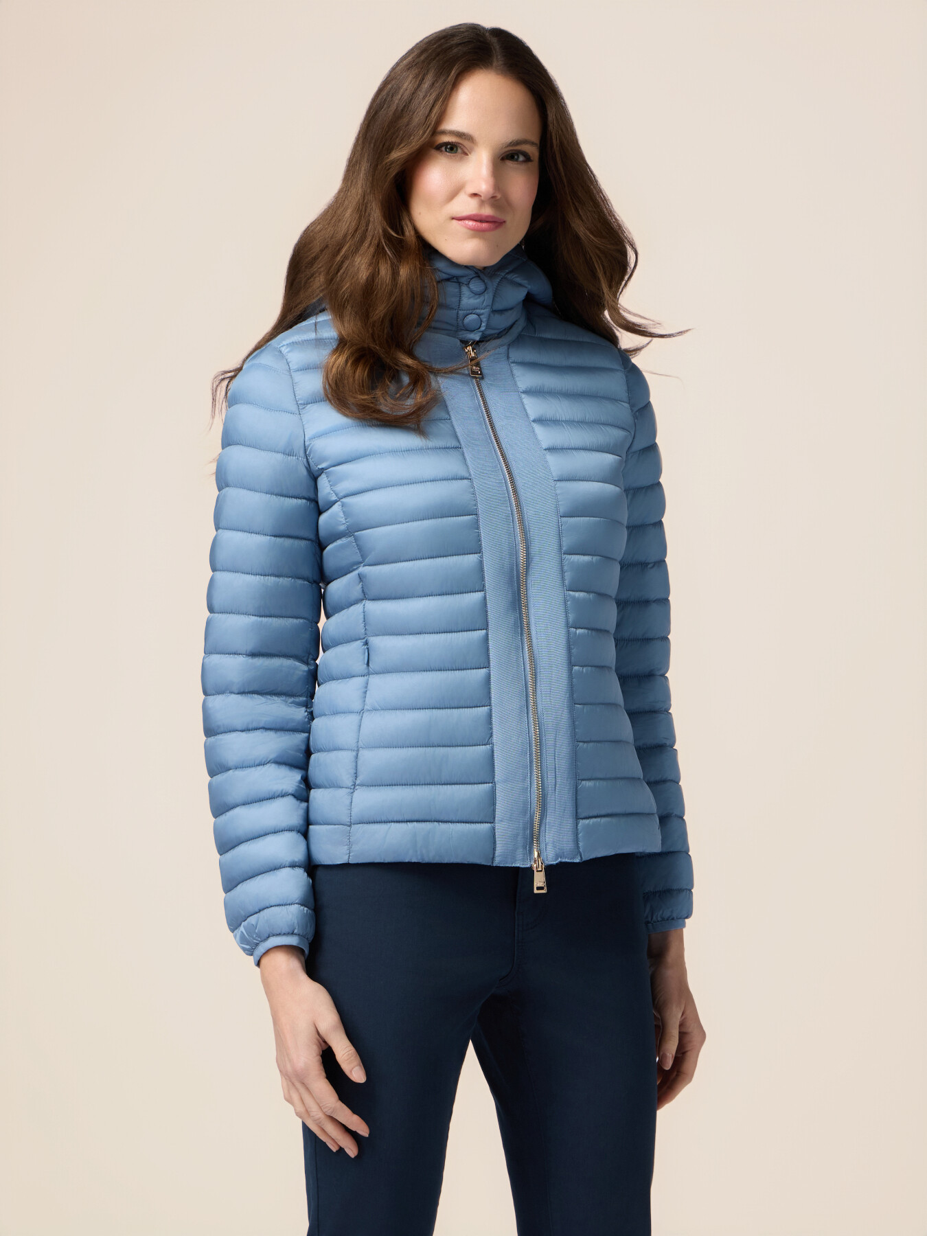Lightweight down jacket with detachable hood image number 0