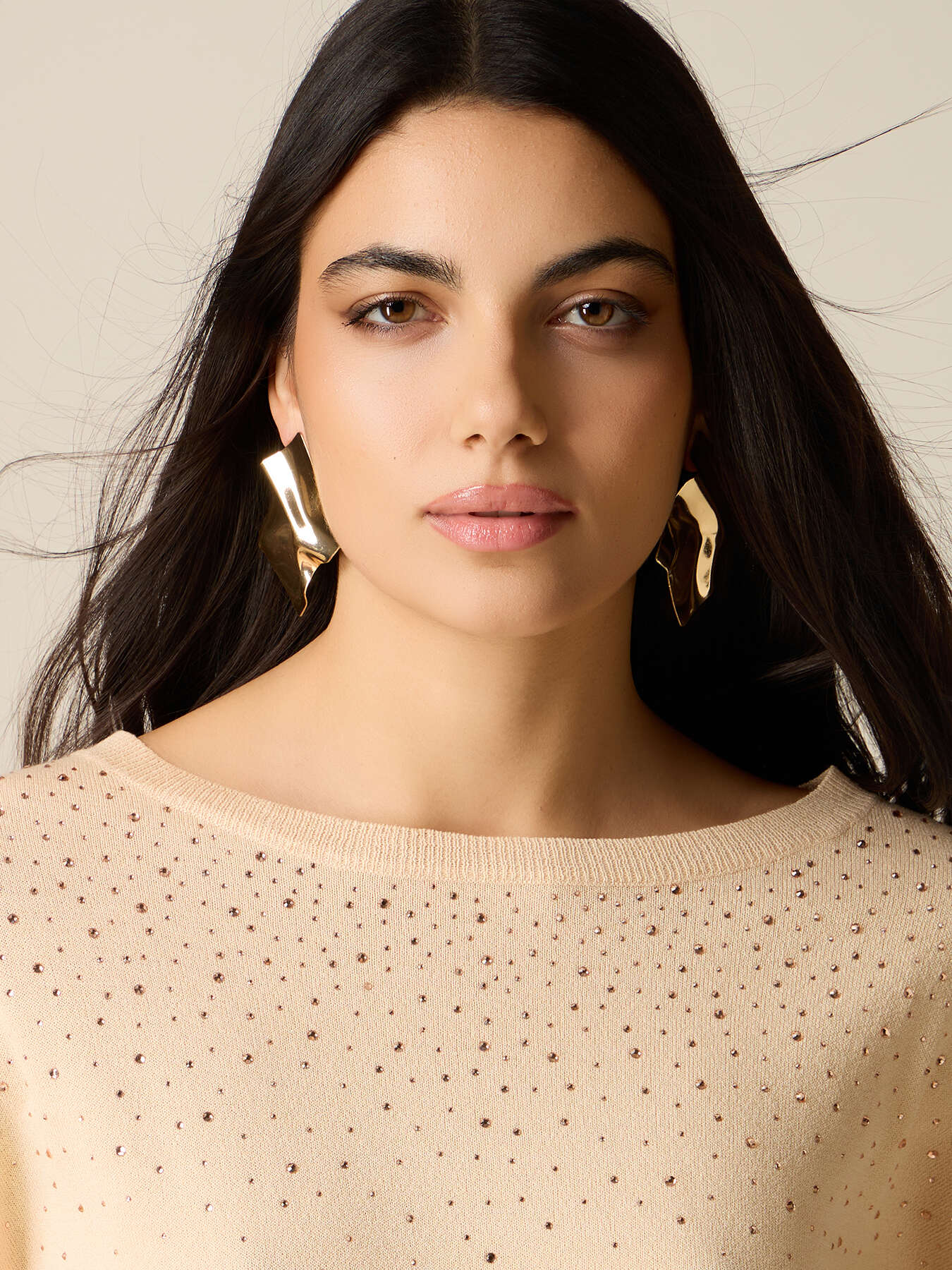 Sweater with micro crystals image number 2