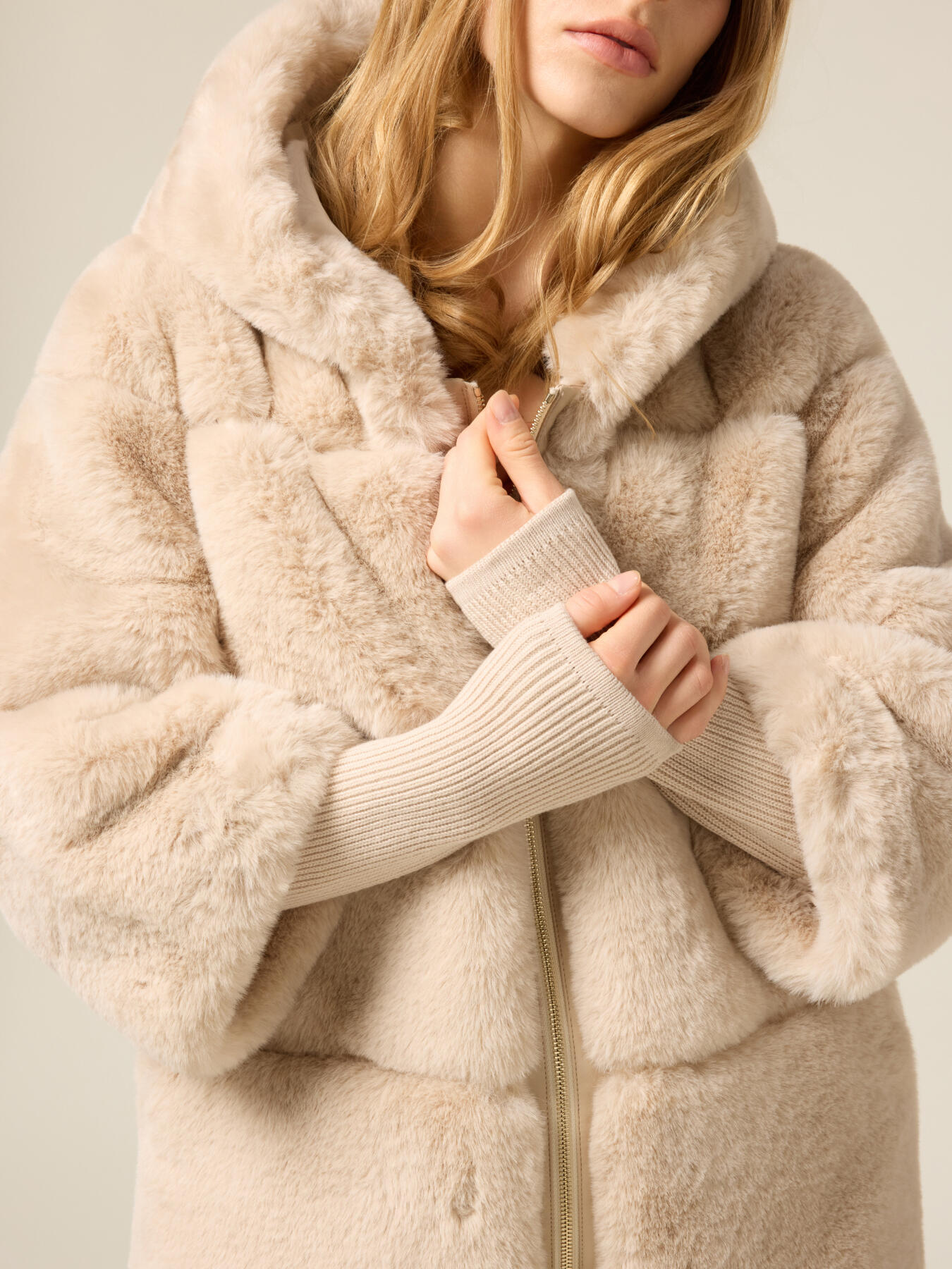 Jacke mit Kapuze image number 2