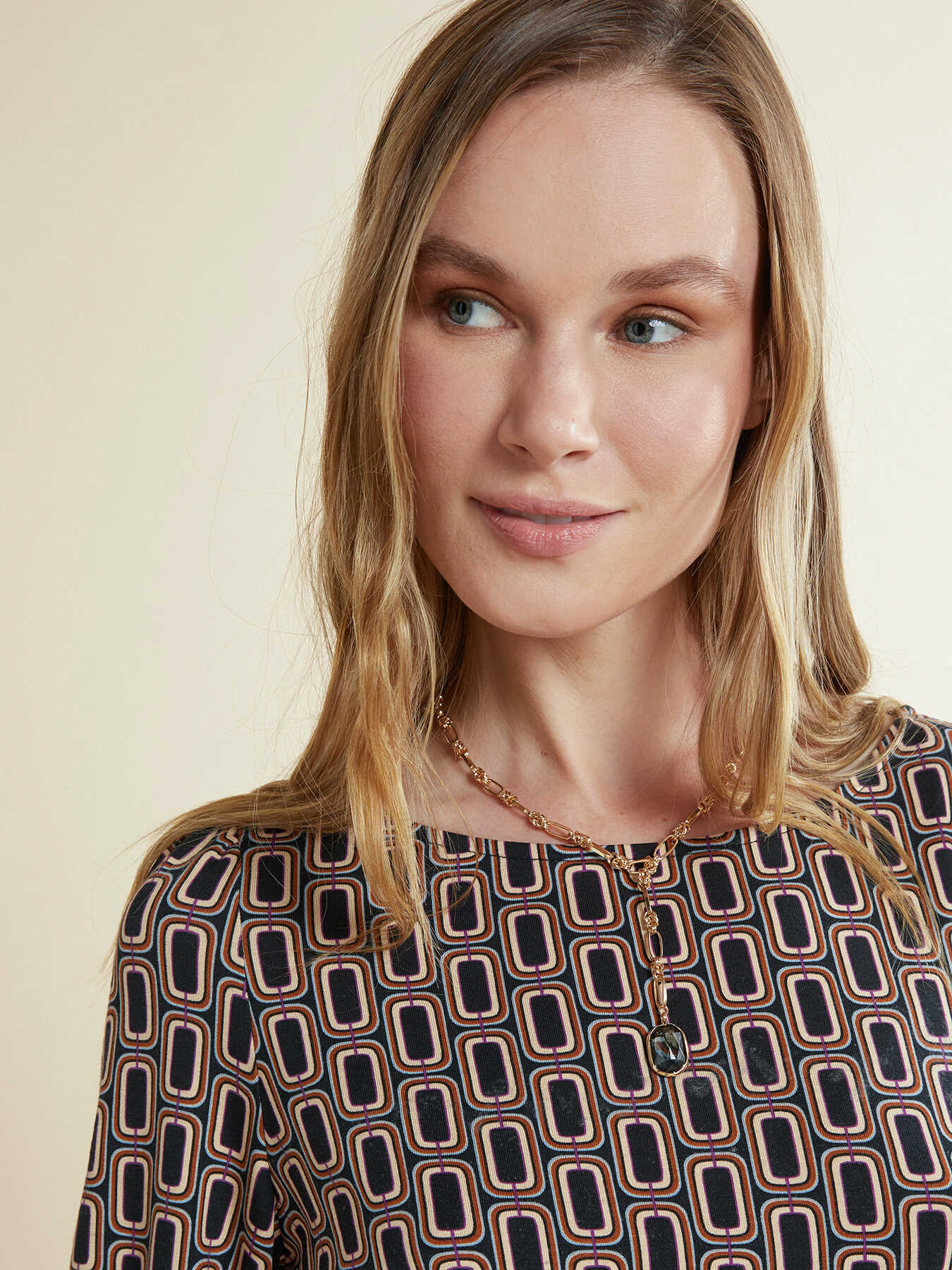 Collana girocollo con ciondolo image number 0