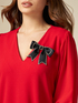 Kleid aus zwei Materialien mit Brosche image number 2
