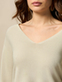 V-neck ottoman pattern sweater image number 2