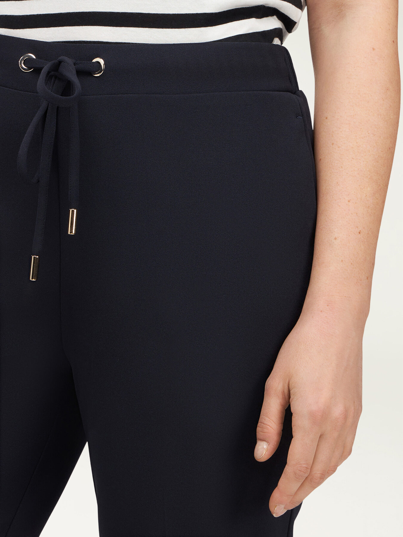 Dubai joggers image number 2