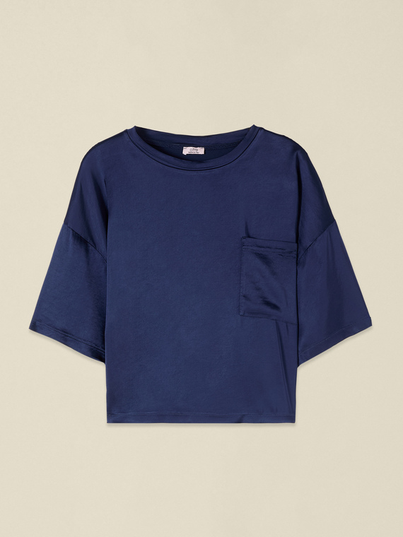 Boxy blouse in viscose satin