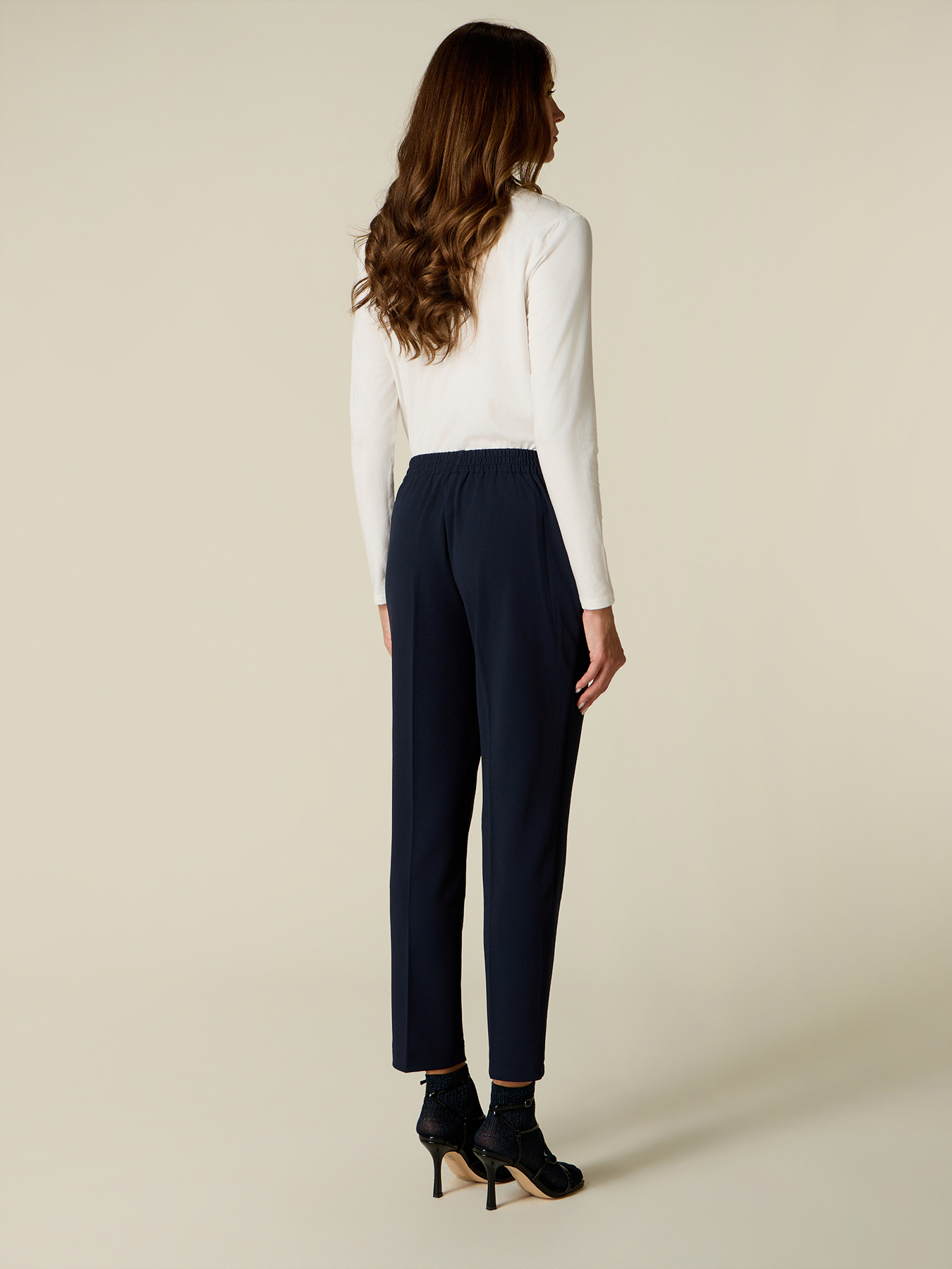 Regular pants in cr&ecirc;pe fabric image number 1