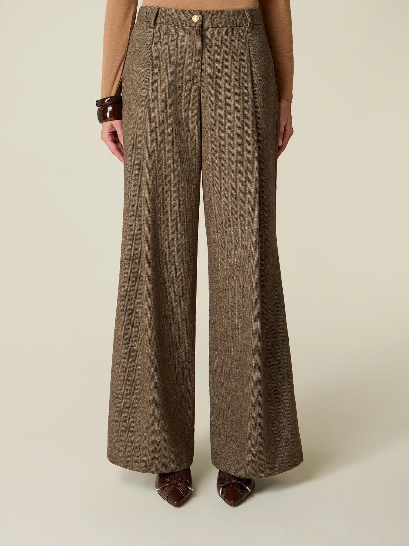 Weite Hose aus Wollmischung image number 4
