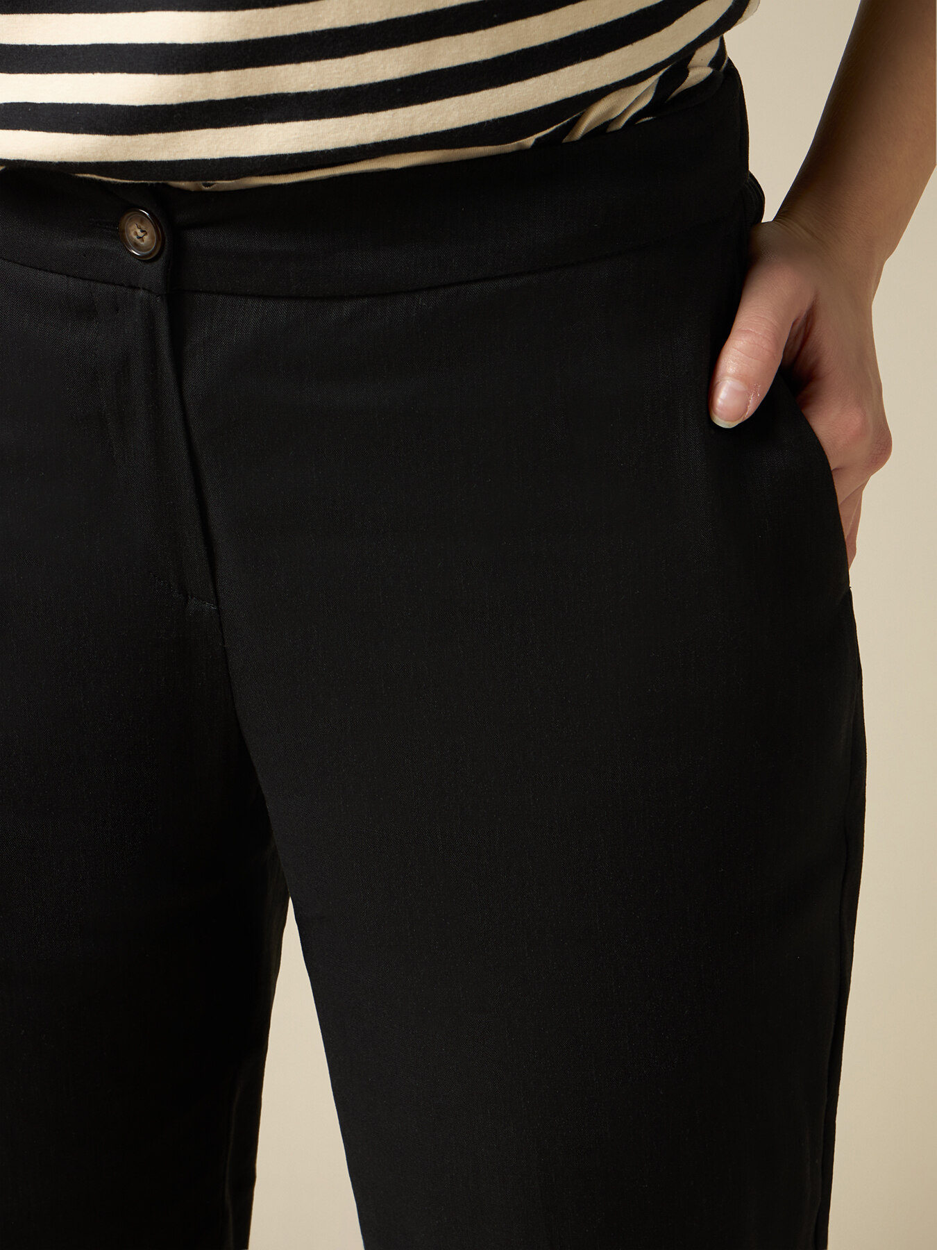 Pantal&oacute;n en mezcla de lino image number 2