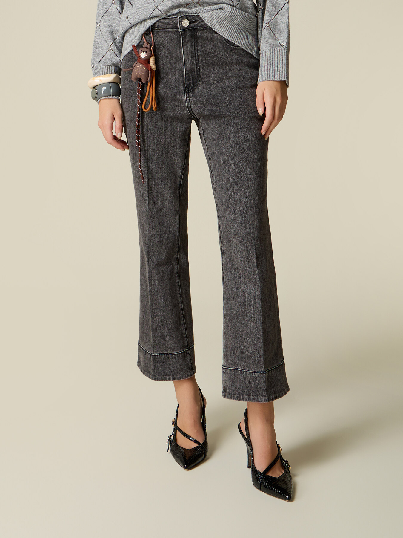 Grey denim flare jeans image number 3