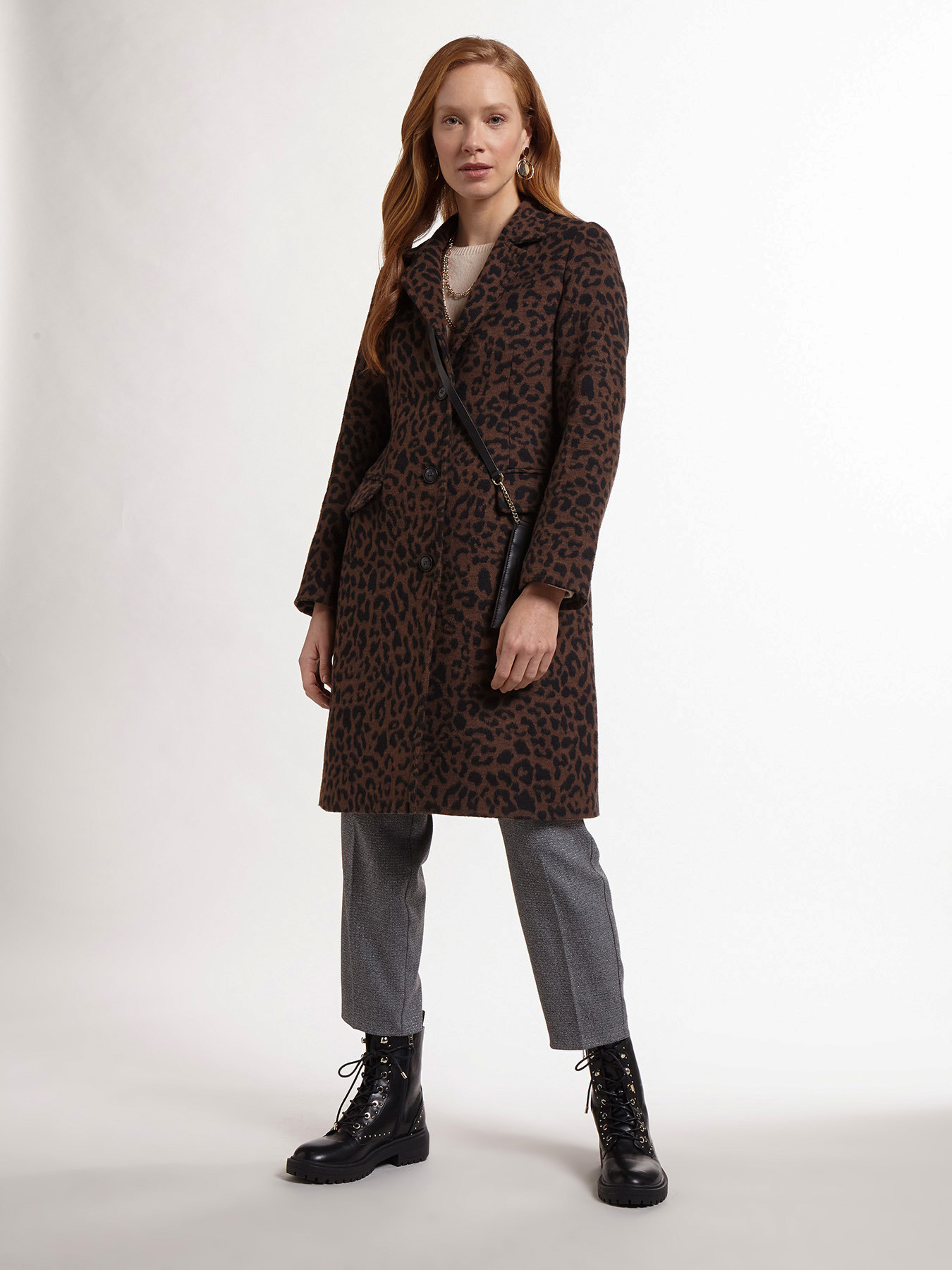 Cappotto a lavorazione animalier image number 0