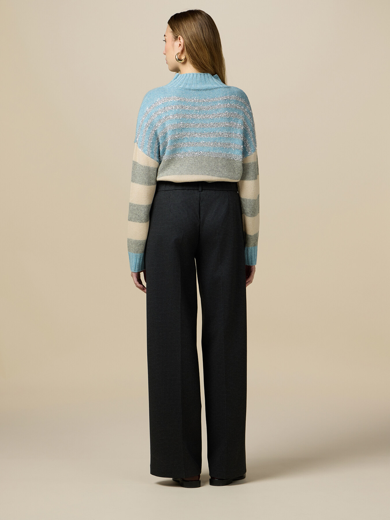 Pantal&oacute;n wide leg de tejido pata de gallo image number 1