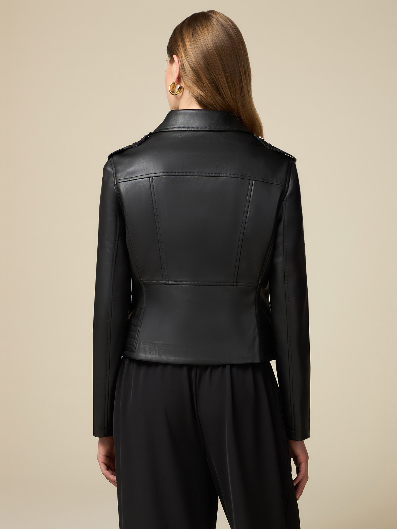 Bomber jacket image number 1
