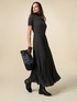 Robe en jersey &agrave; manches courtes avec collier image number 3