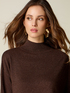 Rollkragenpullover aus Lurex-Wollmischung mit Spitze image number 2